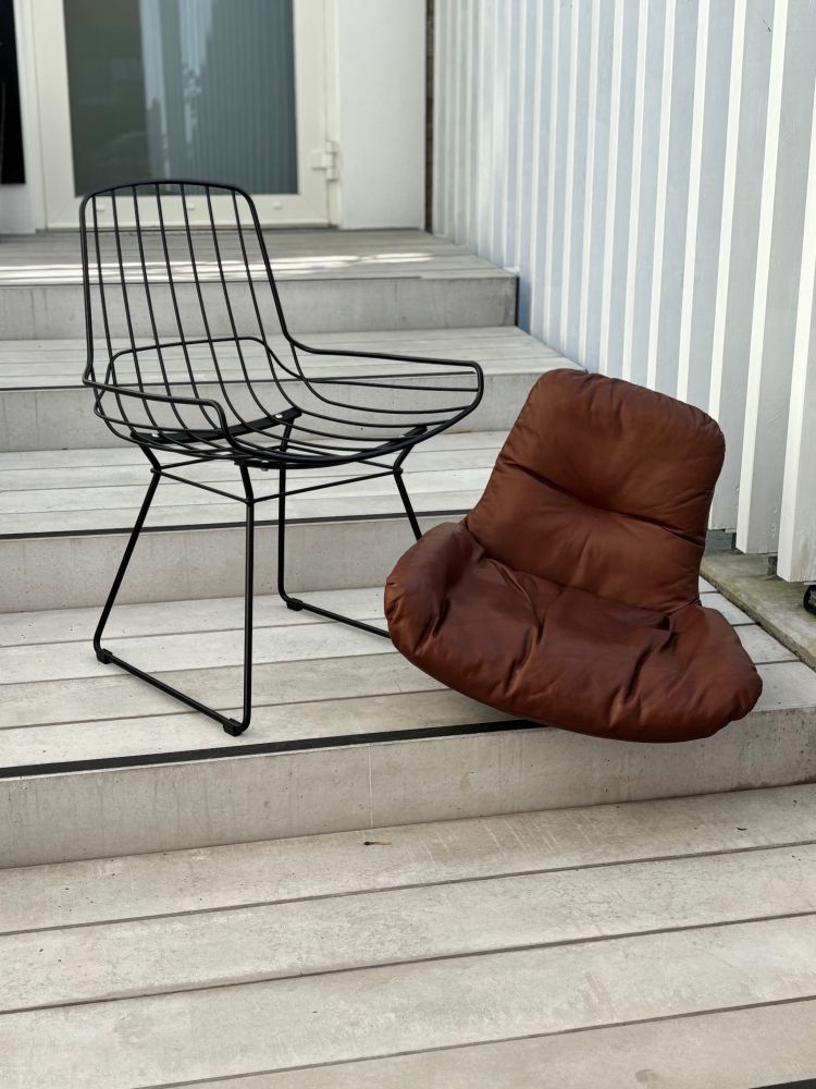 Freifrau Leyasol Armchair Low 