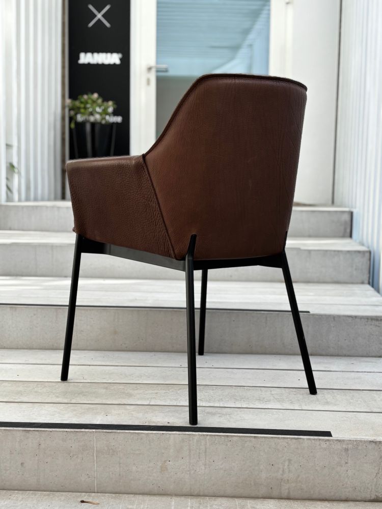 Freifrau Grace Armchair High Coffee