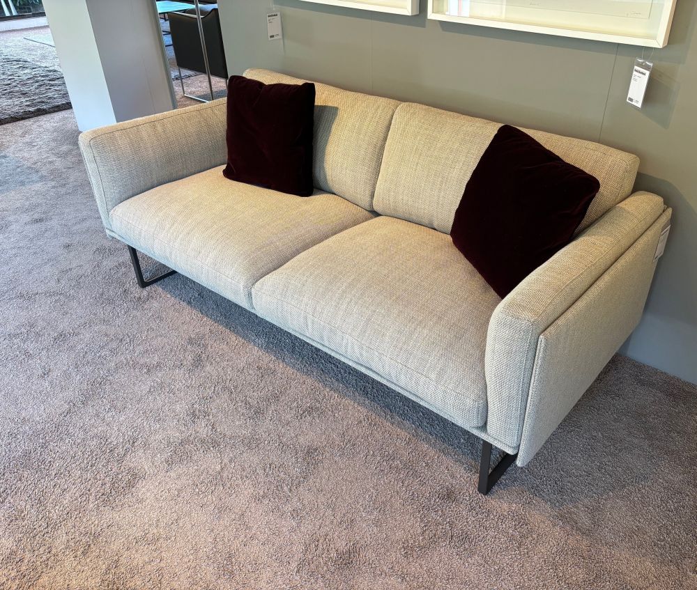 Cassina Sofa Otto "8"